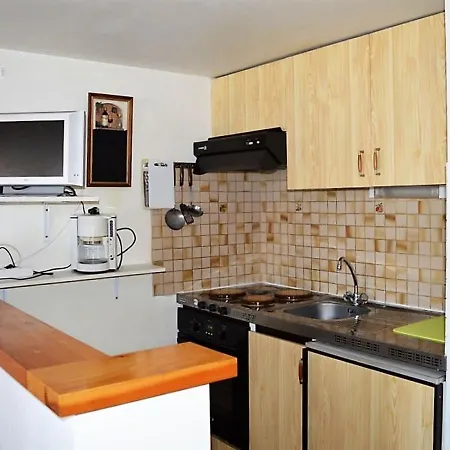 Дом отдыха Petit Duplex Centre-ville, Pres Plage, Terrasse, Parking, Animaux Acceptes - Fr-1-22-244 Ла-Транш-сюр-Мер