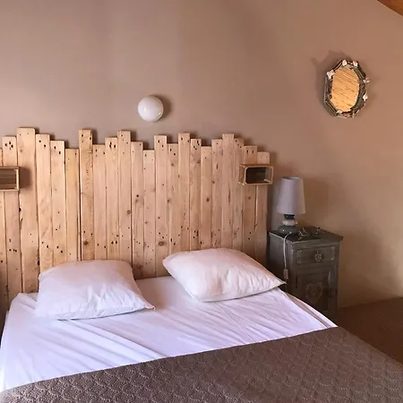 Petit Duplex Centre-ville, Pres Plage, Terrasse, Parking, Animaux Acceptes - Fr-1-22-244 Holiday home *