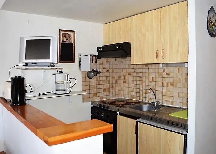 Hébergement de vacances Petit Duplex Centre-ville, Près Plage, Terrasse, Parking, Animaux Acceptés - Fr-1-22-244 La Tranche-sur-Mer